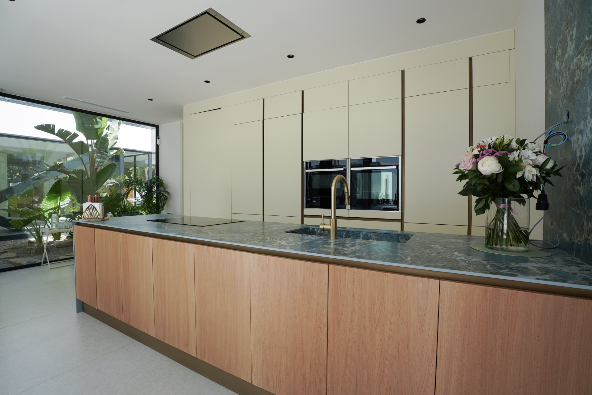 Casa de 4 Dormitorios en alquiler vacacional en Sierra Blanca, Marbella