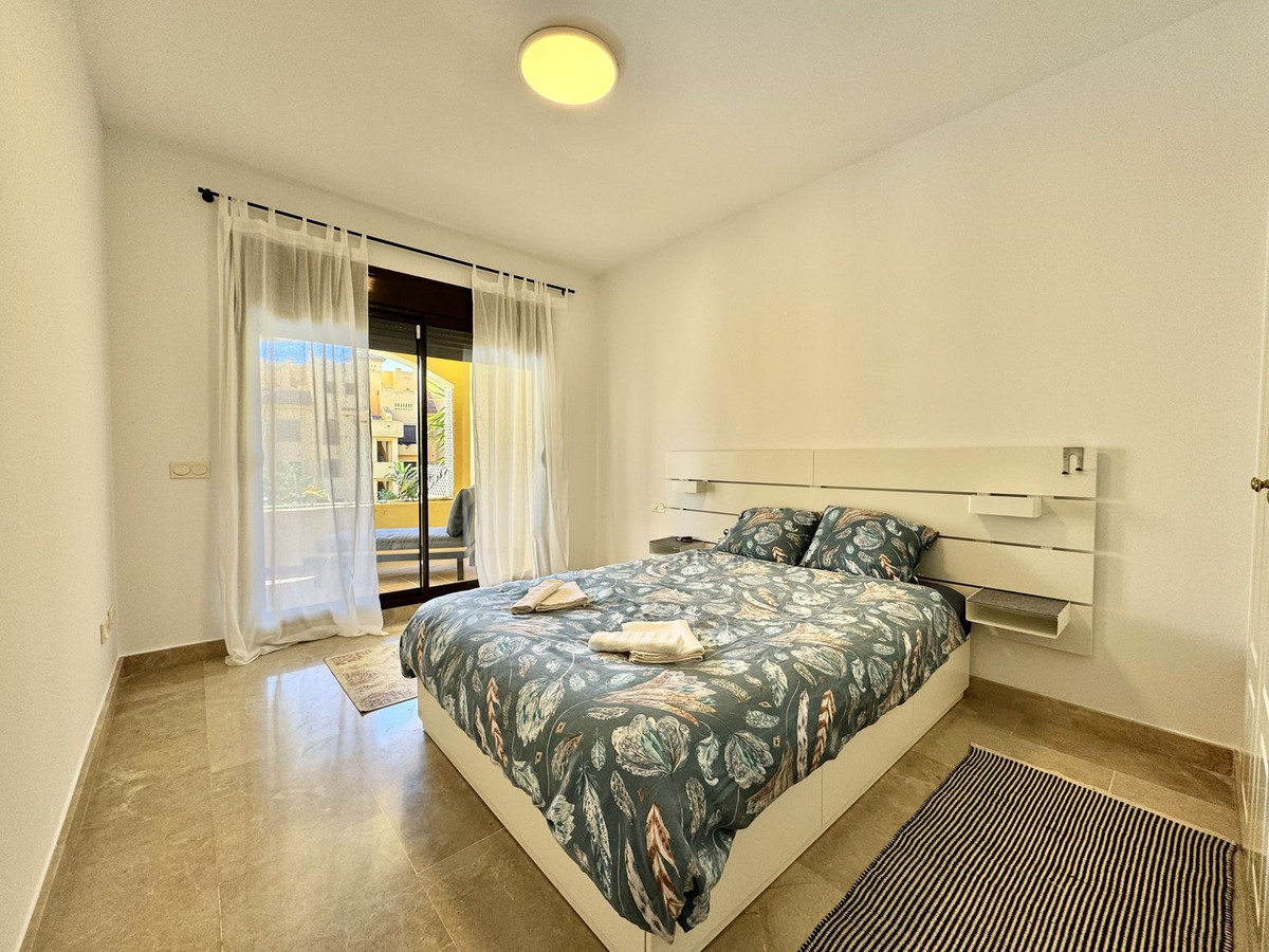 Piso de 2 Dormitorios y 2 Baños en venta en La Duquesa