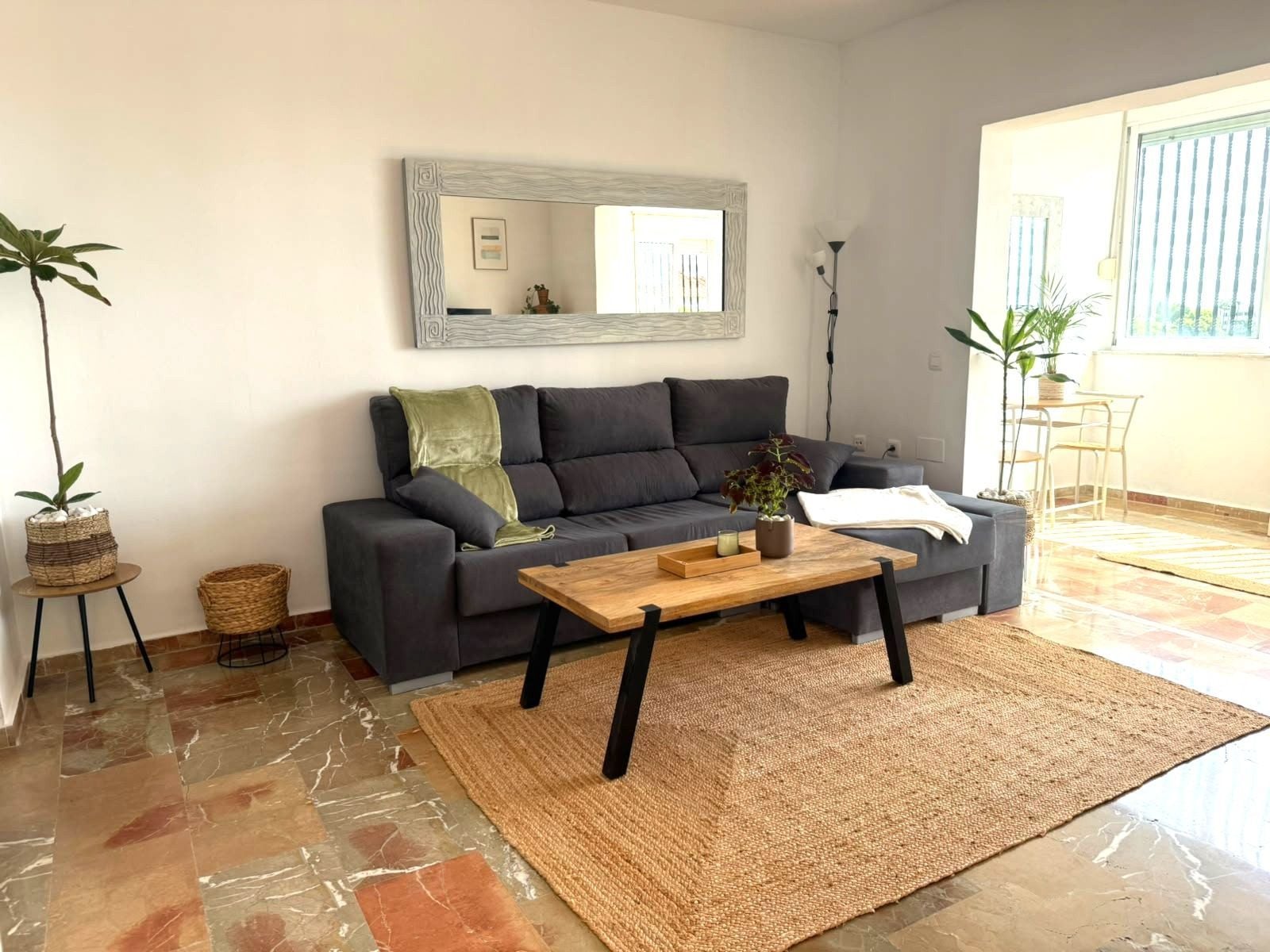 Piso de 2 Dormitorios en venta en Riviera del Sol, Mijas