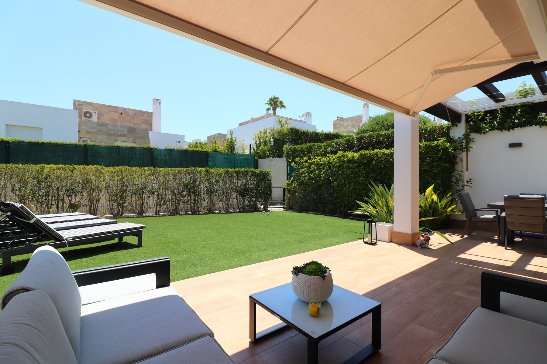 Casa de 3 Dormitorios y 2 Baños en venta en Castillo de Montemar
