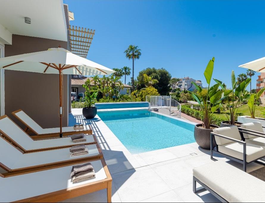 Casa de 9 Dormitorios y 9 Baños en venta en Mijas Pueblo