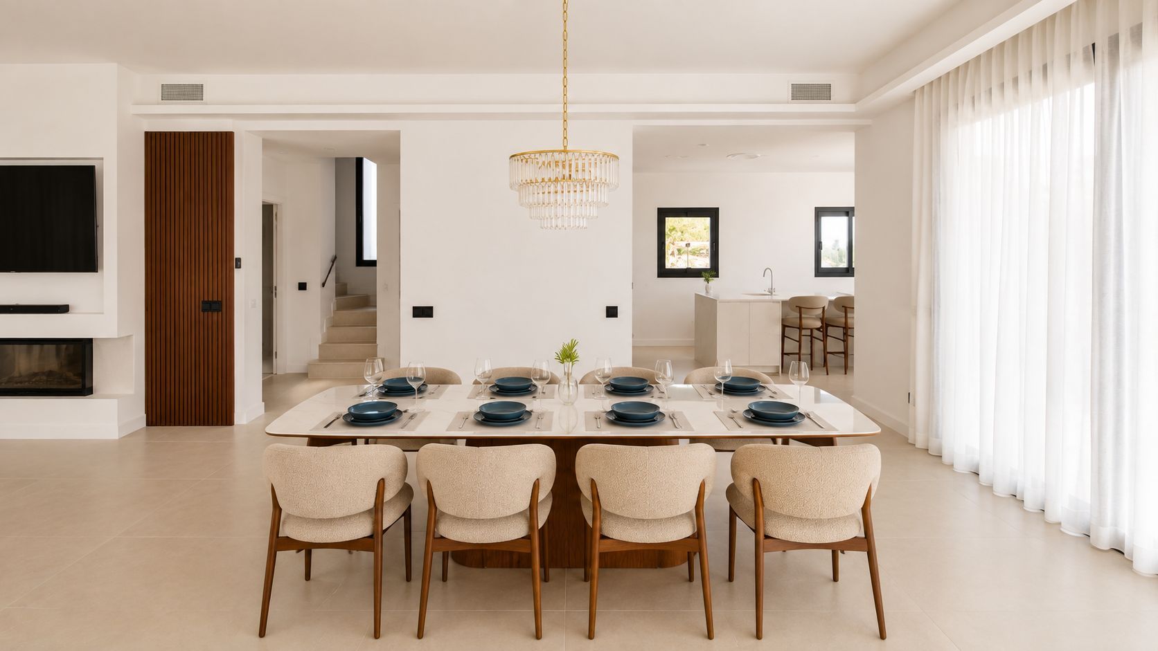 4 Bed - Villa for Sale in Nueva Andalucia, Marbella