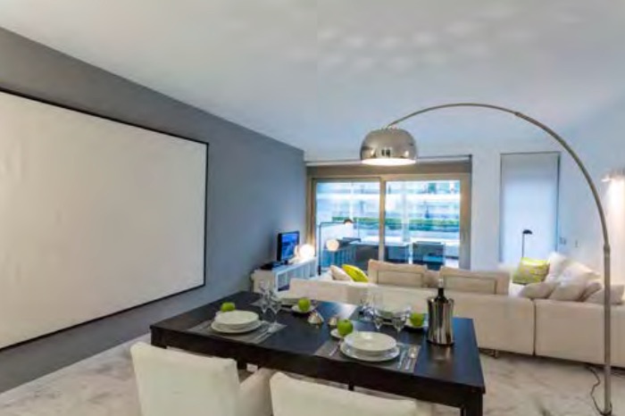 Piso de 3 Dormitorios en venta en Playa d'en Bossa, Eivissa