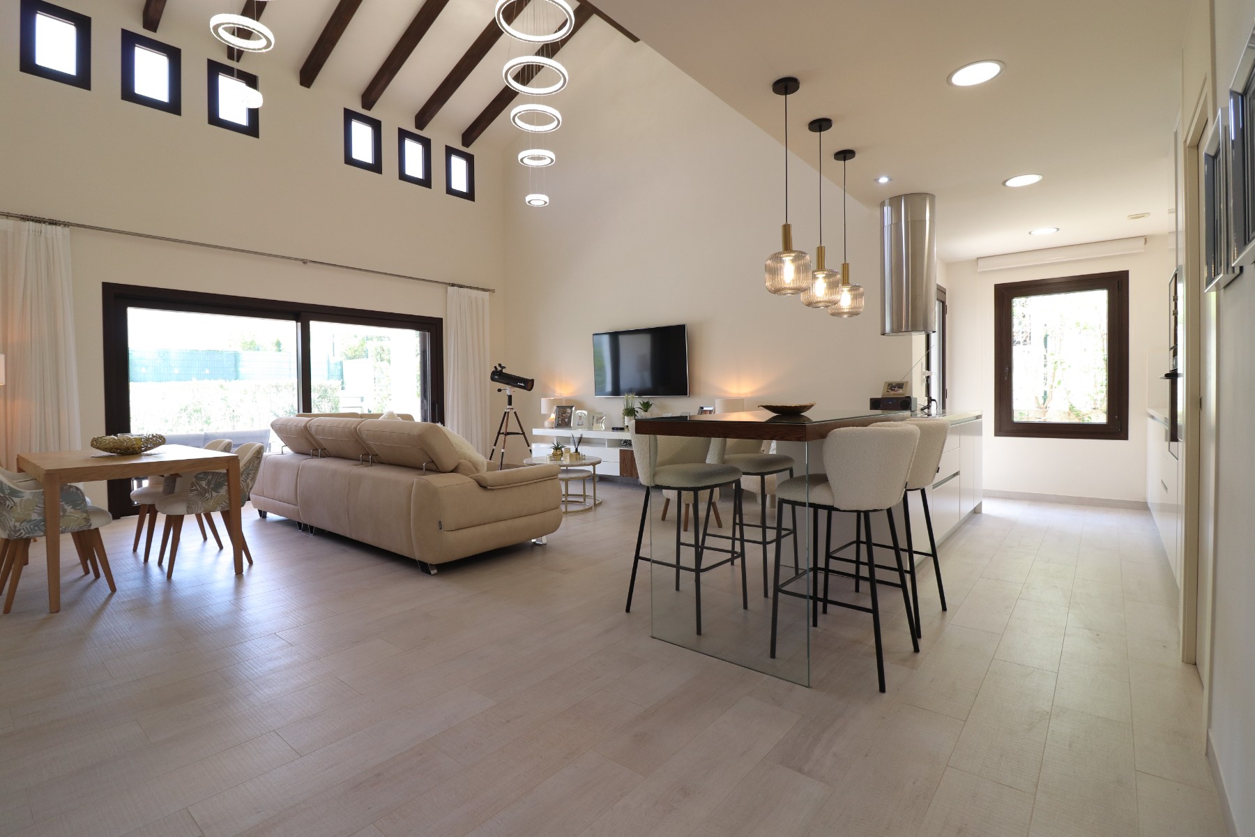 Casa de 3 Dormitorios y 2 Baños en venta en Castillo de Montemar