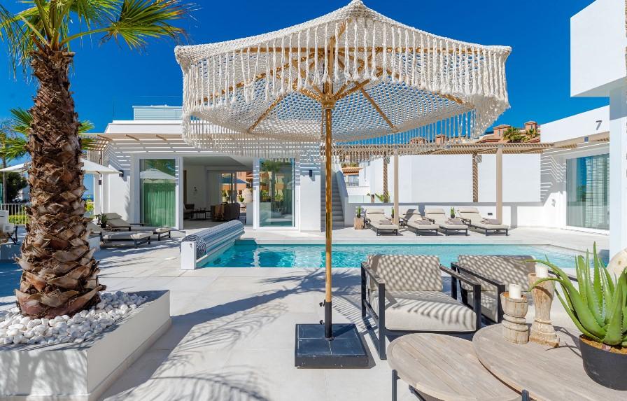 Casa de 9 Dormitorios y 9 Baños en venta en Mijas Pueblo