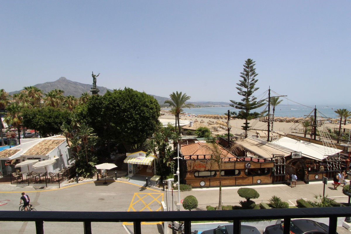 1 спалня - Апартамент за продажба в Puerto Banús