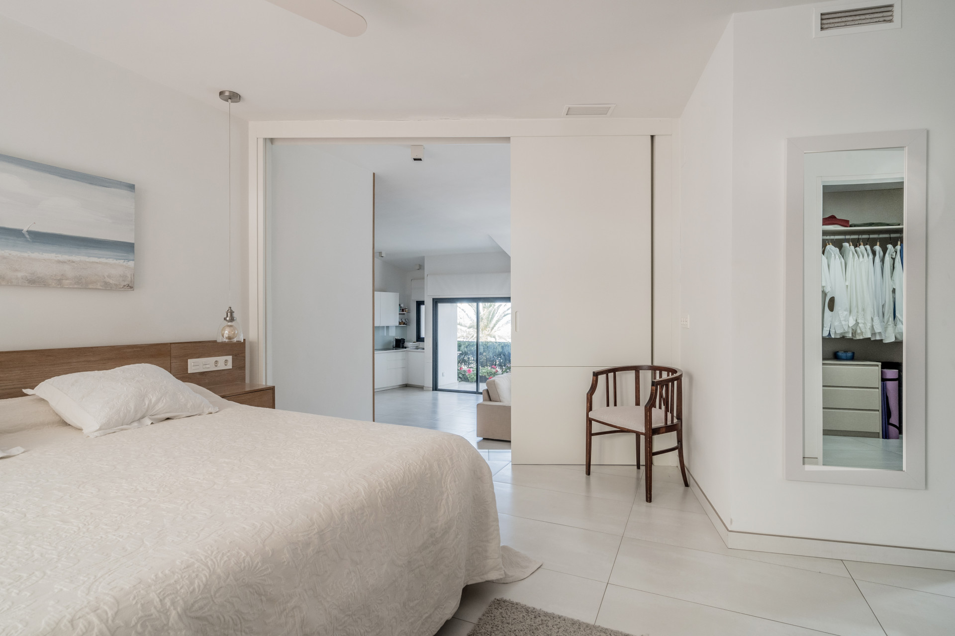 Ático de 2 Dormitorios y 2 Baños en venta en Cabopino, Marbella