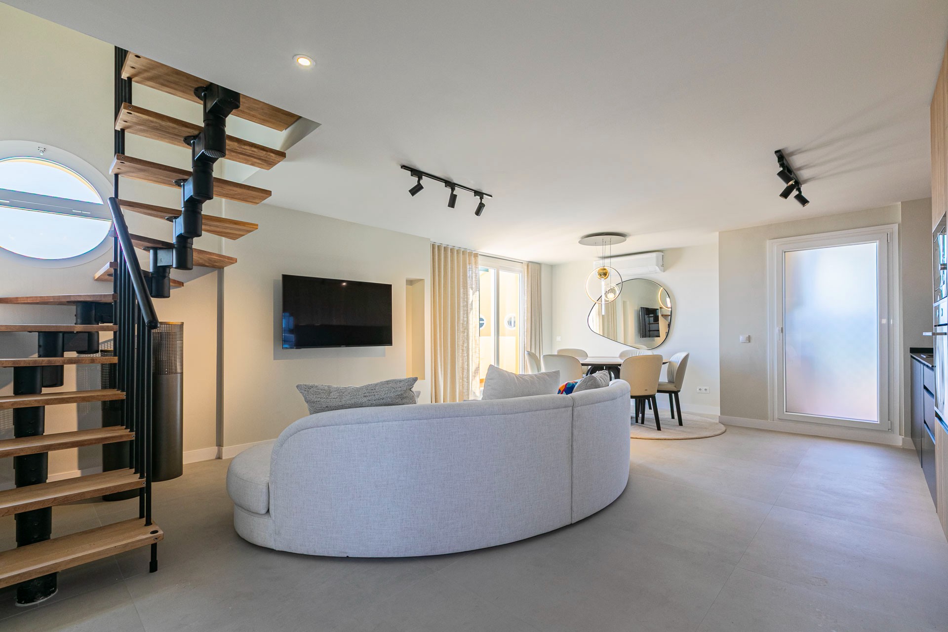 3 спални, 2 бани - Пентхаус за продажба в Puerto Banus, Marbella