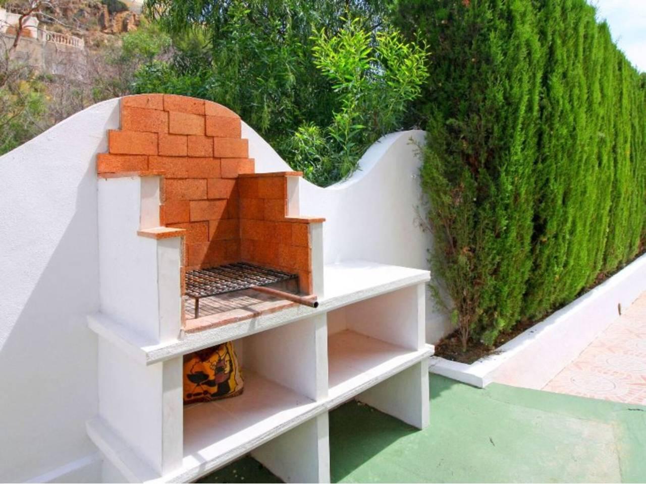 Casa Adosada de 6 Dormitorios en venta en Calp
