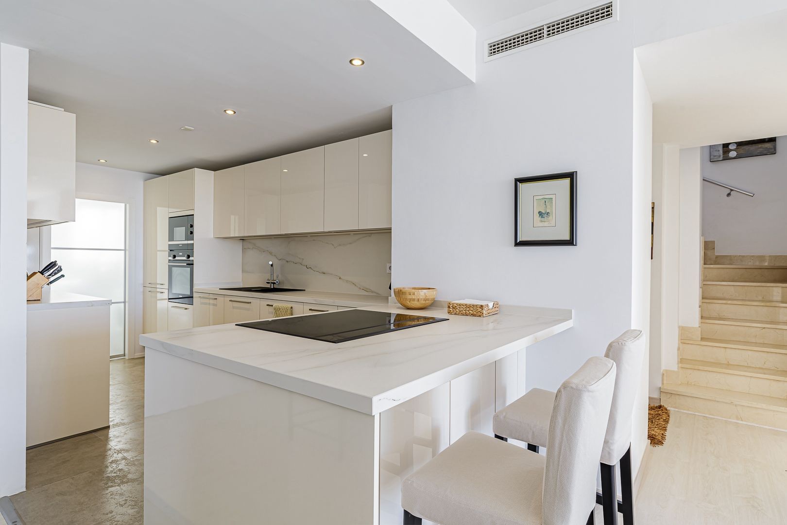 Ático de 2 Dormitorios en venta en Puerto Banús, Marbella
