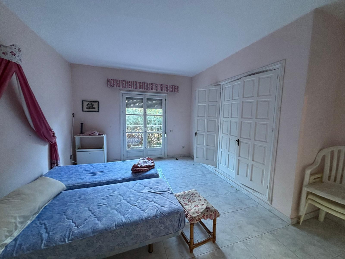 Piso de 3 Dormitorios en venta en Nueva Andalucía, Marbella