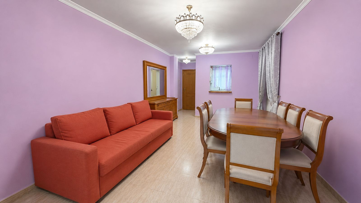 Piso de 1 Dormitorio y 1 Baño en venta en Calahonda
