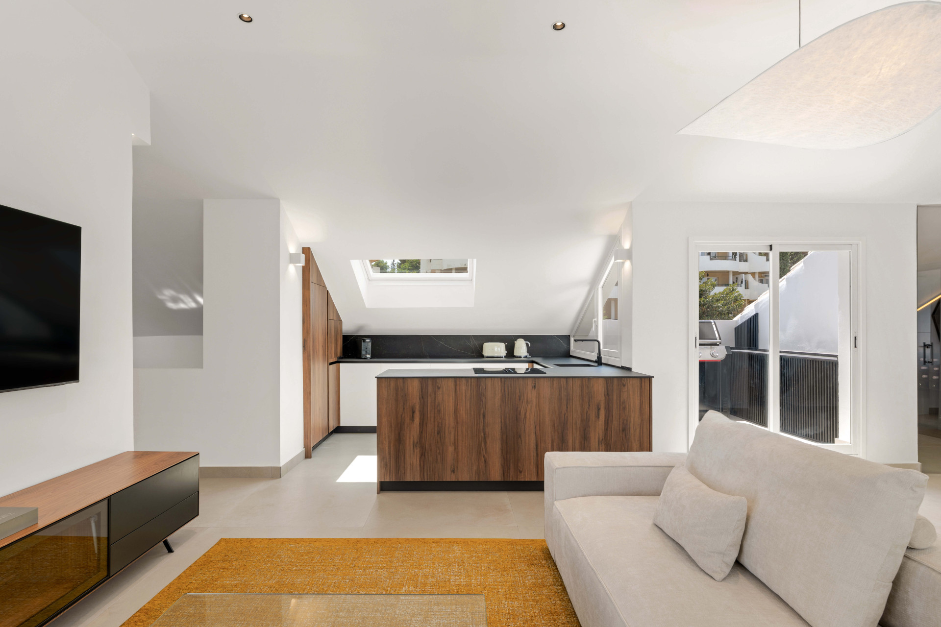 3 Bed - Penthouse for Sale in Nueva Andalucia, Marbella