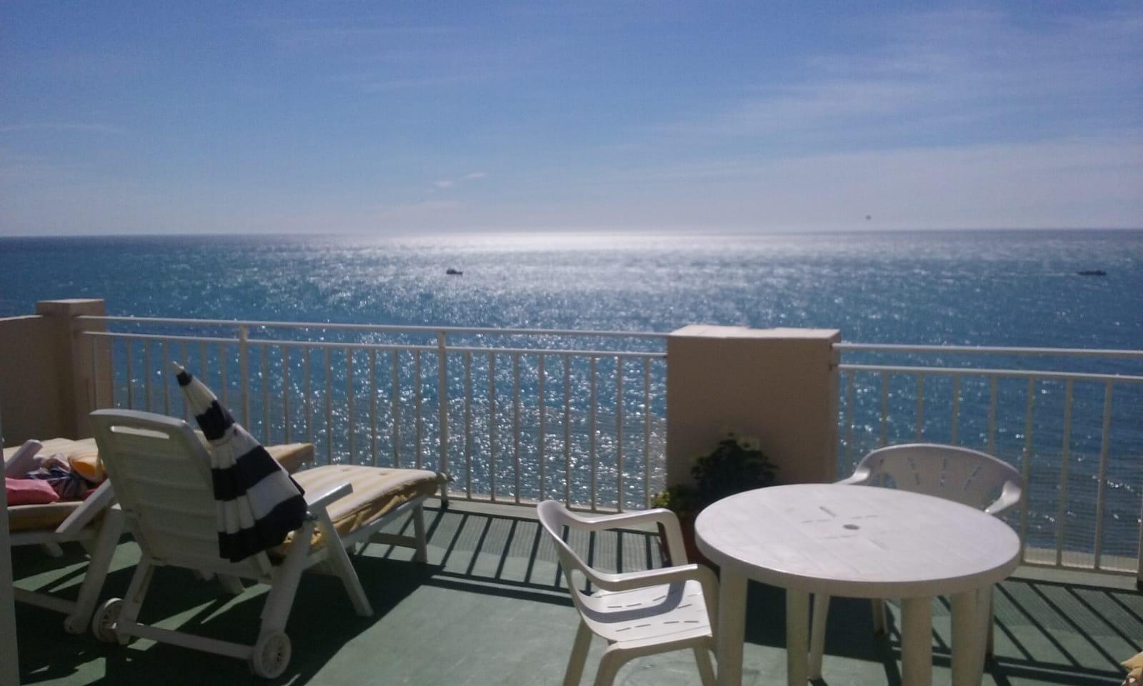 Ático de 3 Dormitorios y 2 Baños en venta en Puerto Deportivo, Fuengirola