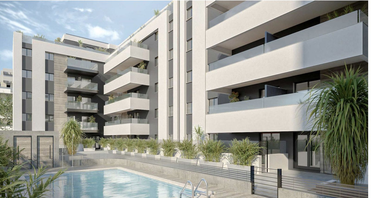 Piso de 3 Dormitorios y 2 Baños en venta en Mijas