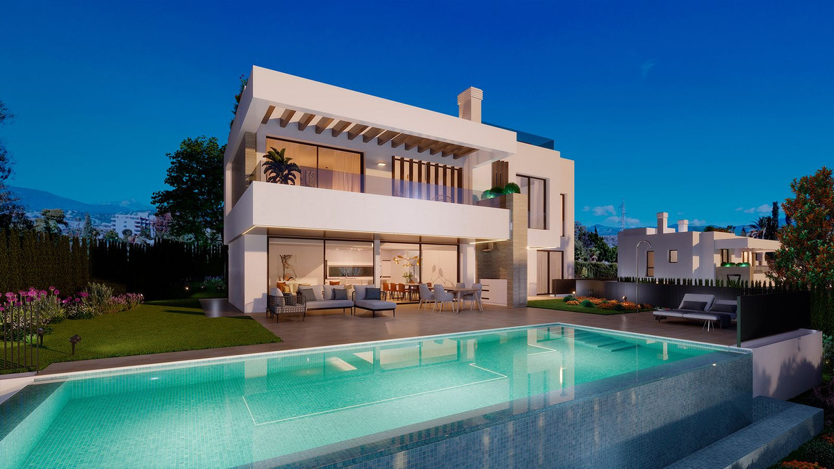 New Golden Mile, Estepona