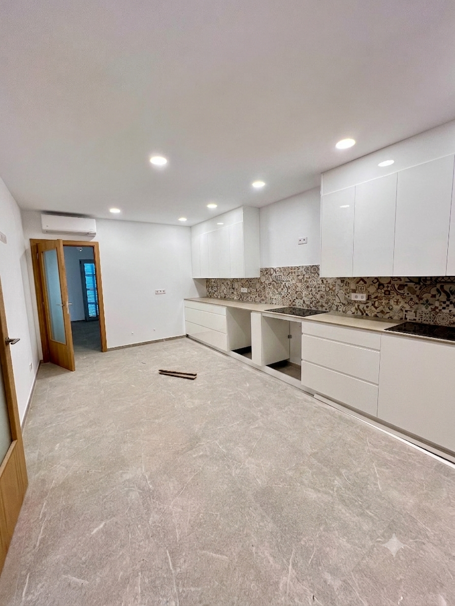 Finca de 4 Dormitorios y 5 Baños en alquiler en Felanitx