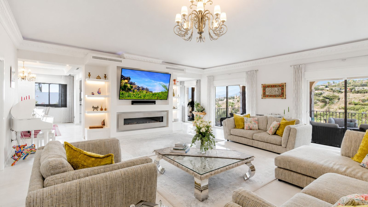 Casa de 5 Dormitorios y 5 Baños en venta en Benahavís