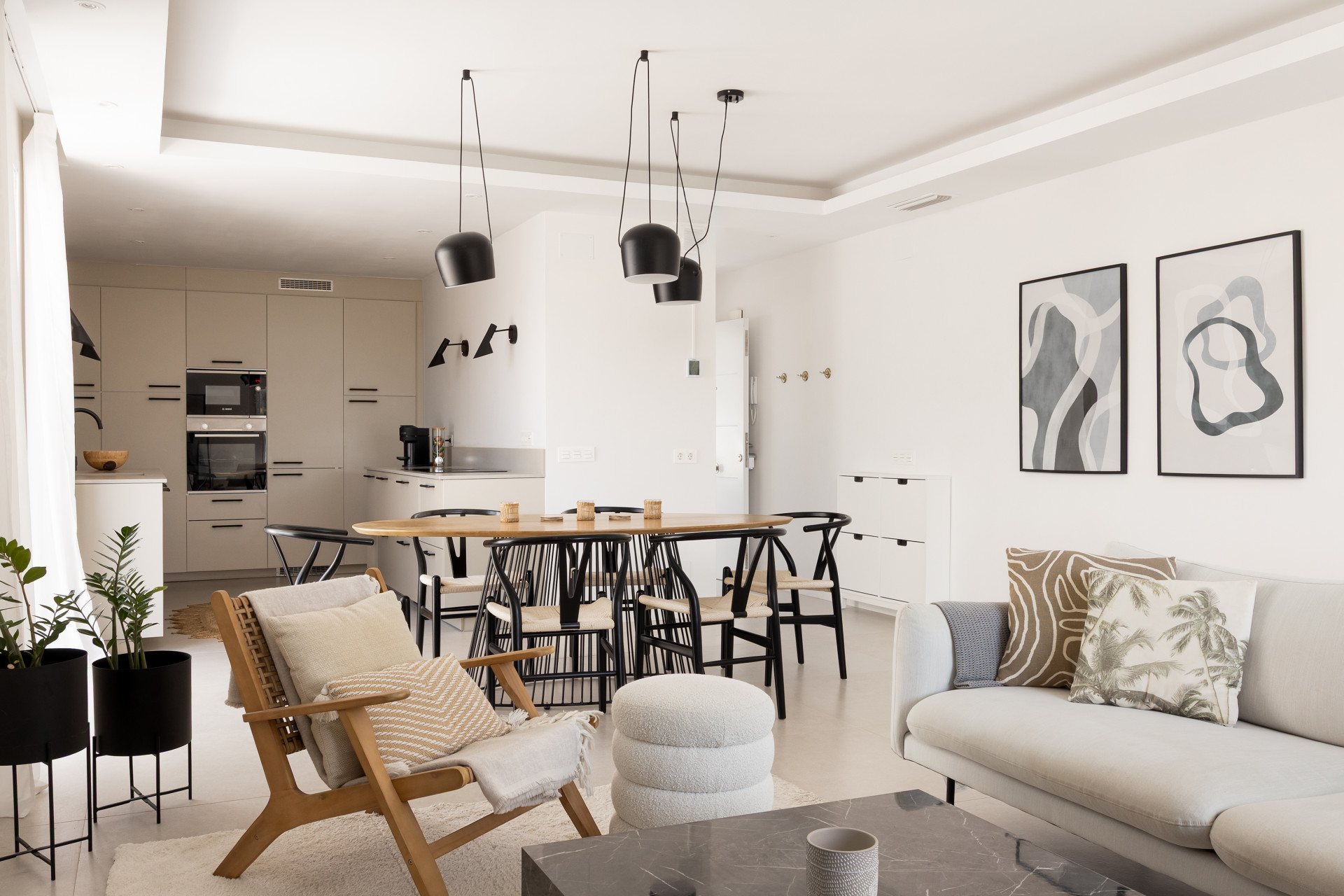 Piso de 3 Dormitorios y 2 Baños en venta en Nueva Andalucía