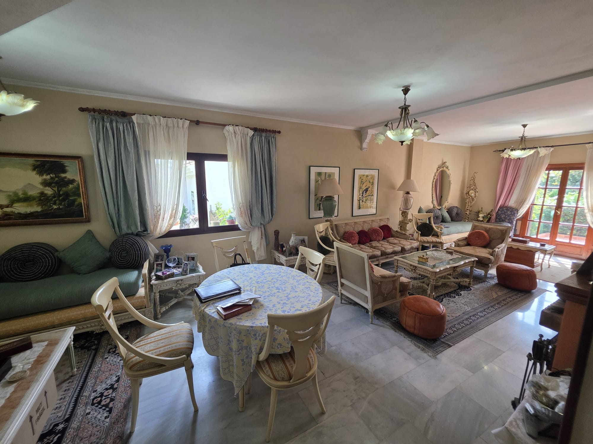 Casa Adosada de 3 Dormitorios en venta en Bel-Air
