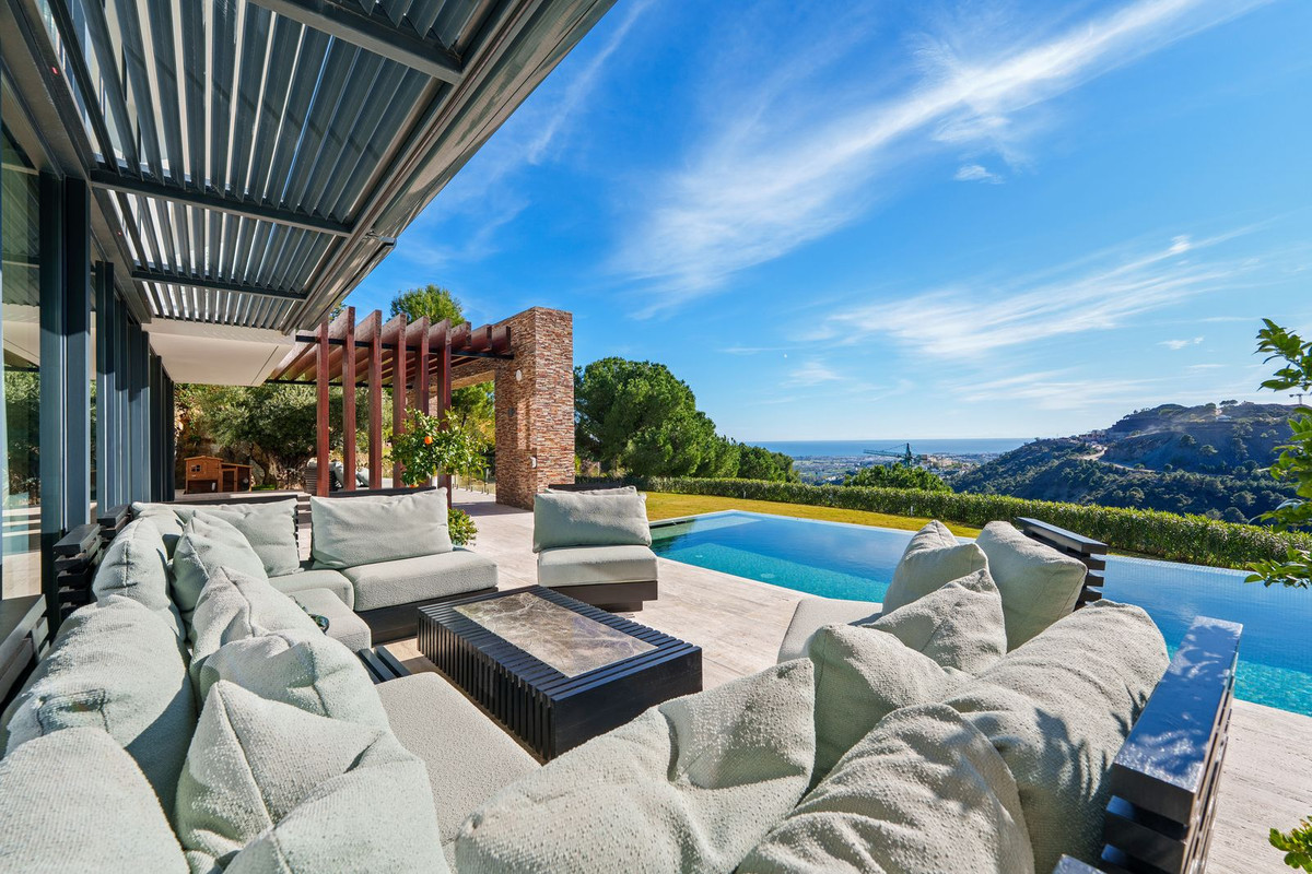 Casa de 5 Dormitorios en venta en Benahavís