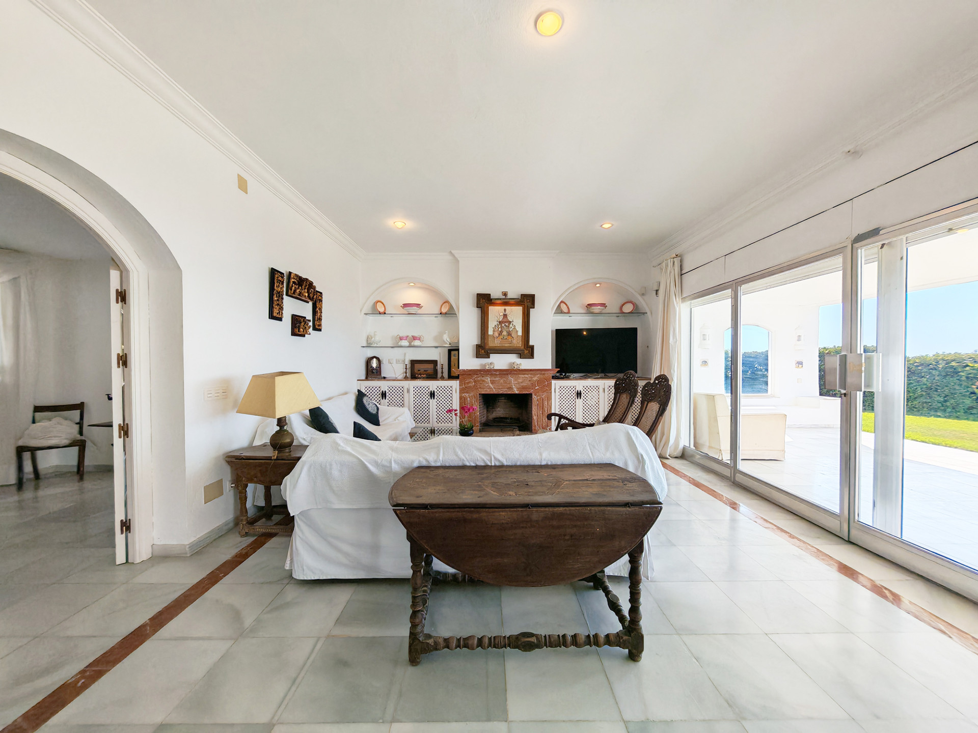 Casa de 4 Dormitorios y 4 Baños en venta en Guadalmina Baja, San Pedro de Alcántara