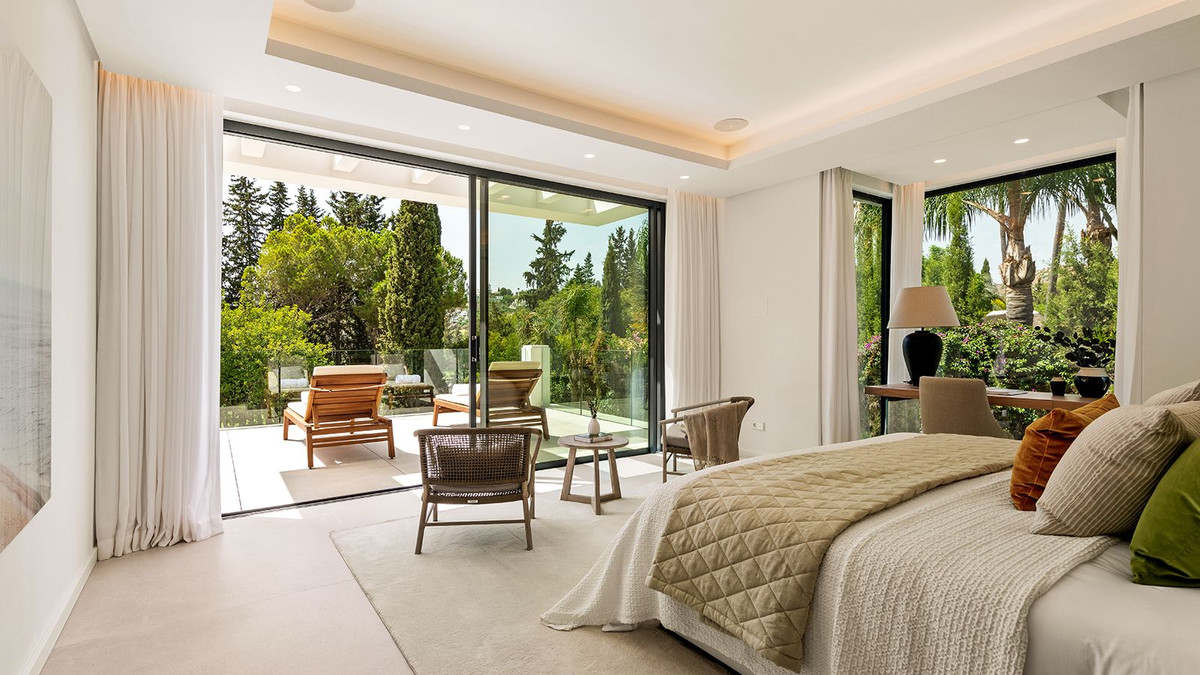 Casa de 5 Dormitorios y 6 Baños en venta en El Paraíso