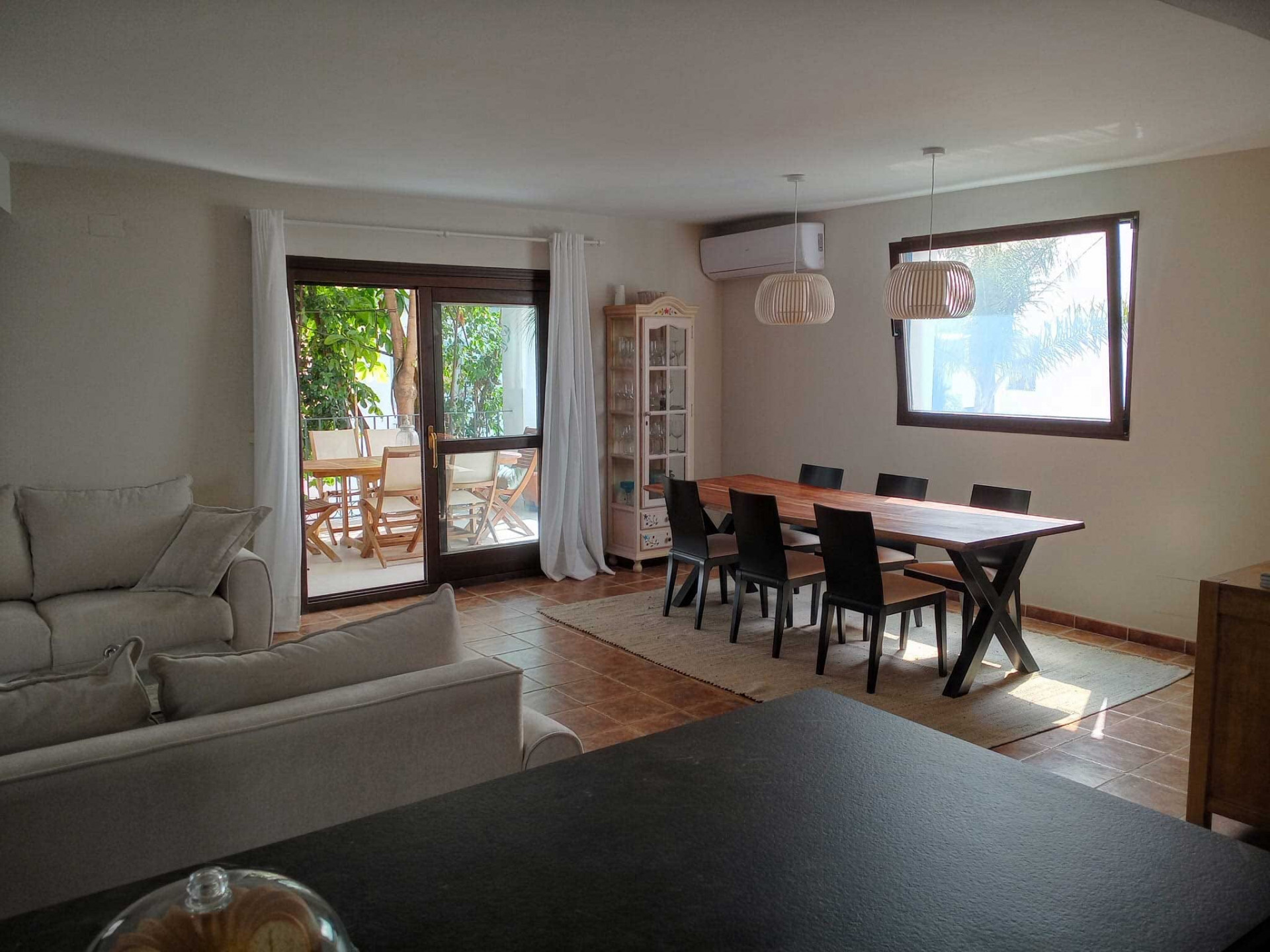 3 спални - Редова къща за продажба в El Paraiso, Estepona