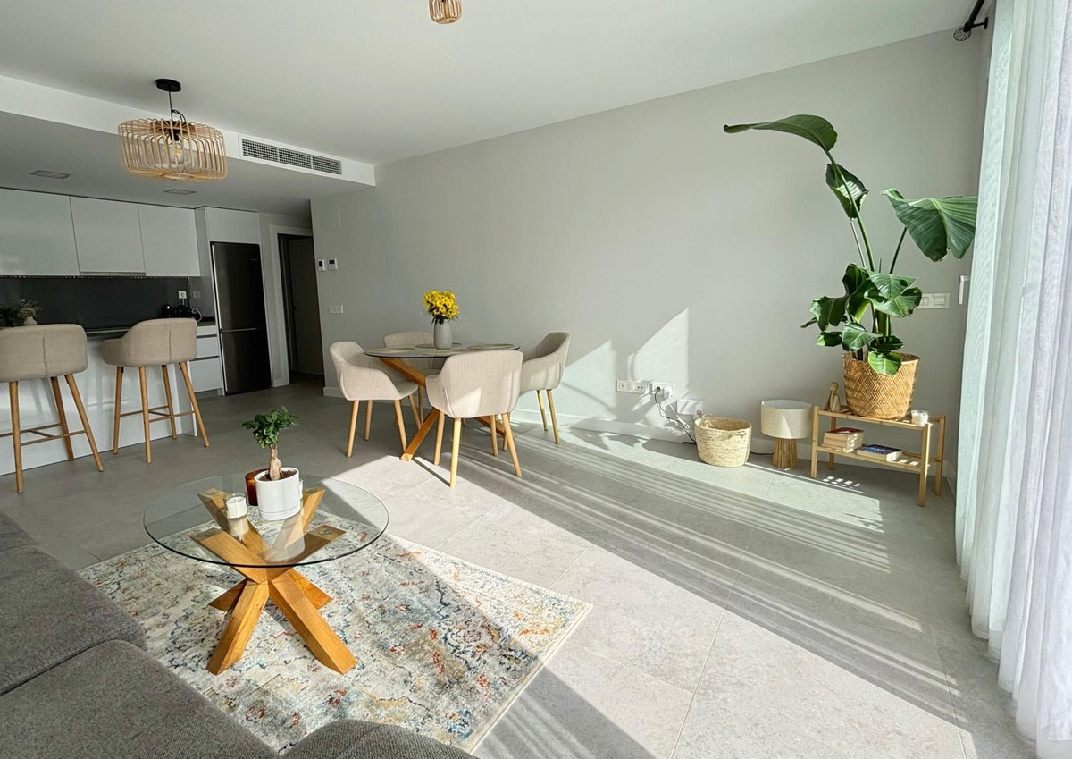Piso de 3 Dormitorios en venta en Mijas