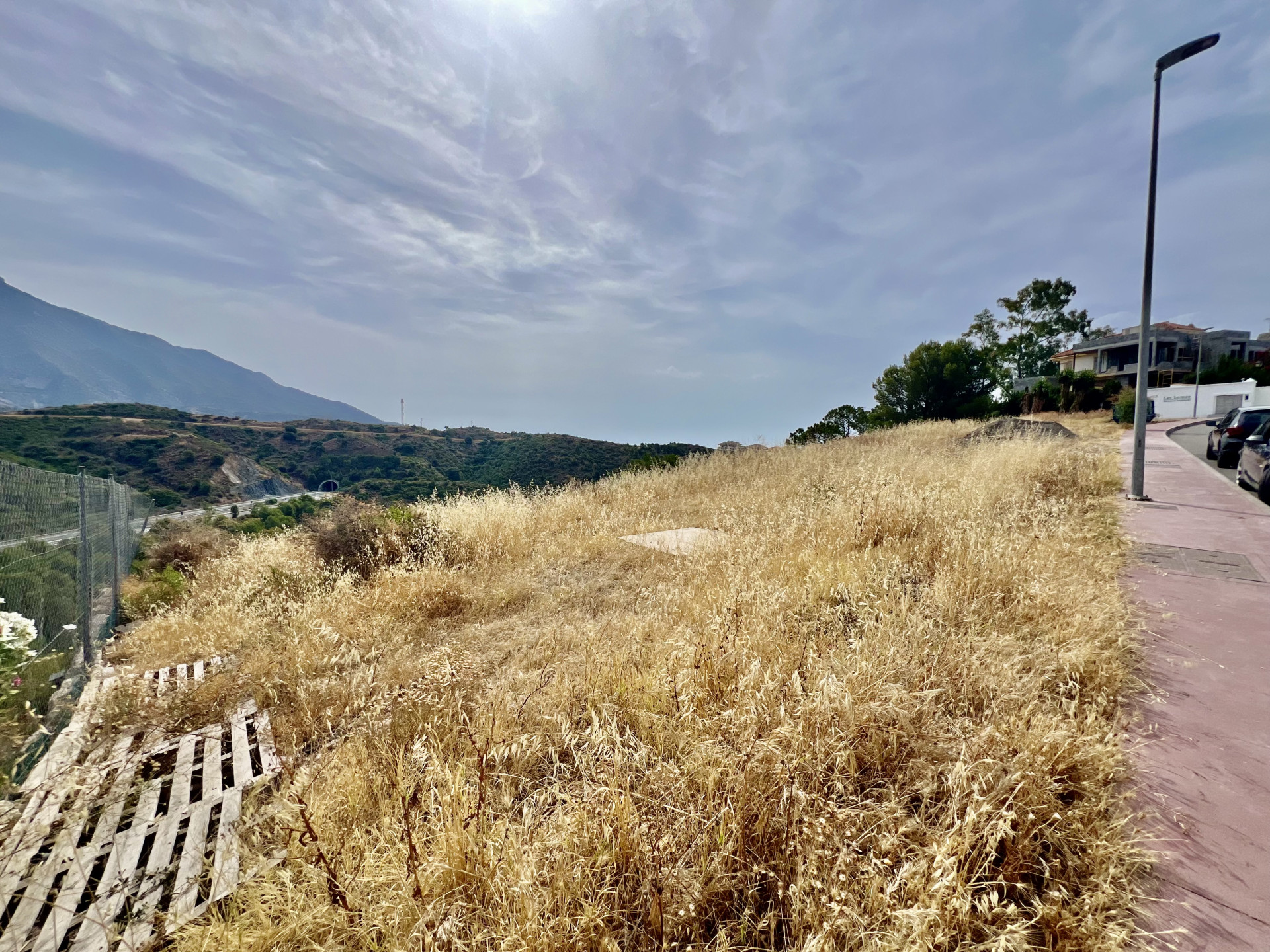 Terreno en venta en Nueva Andalucía, Marbella