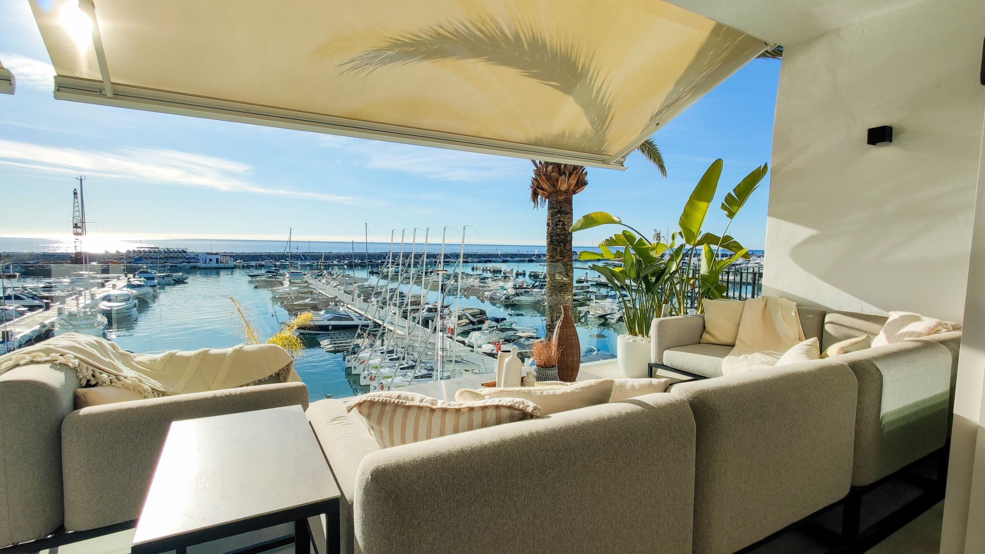 Ático de 4 Dormitorios en venta en Nueva Andalucía, Marbella