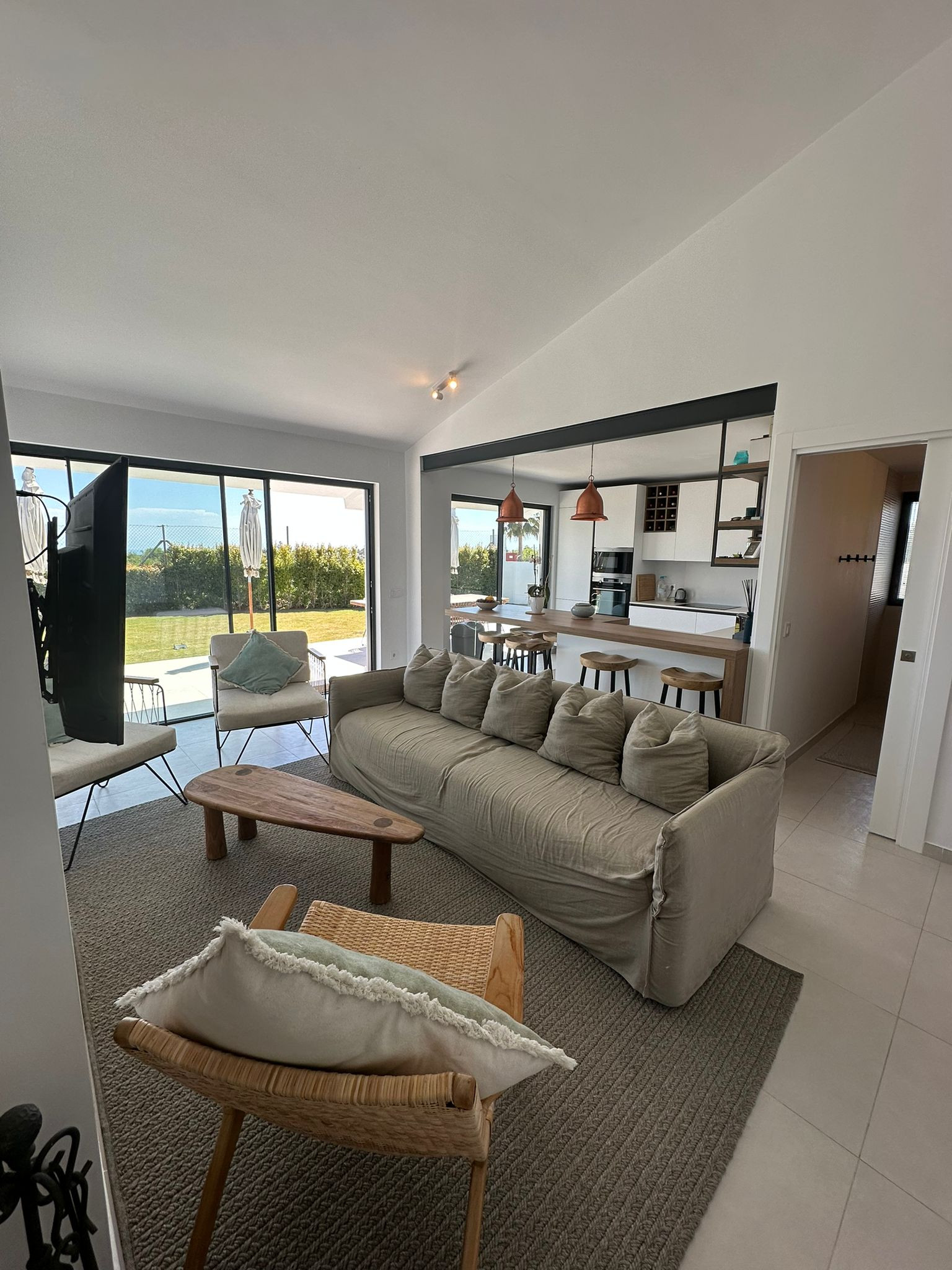 Casa de 3 Dormitorios y 2 Baños en venta en Estepona
