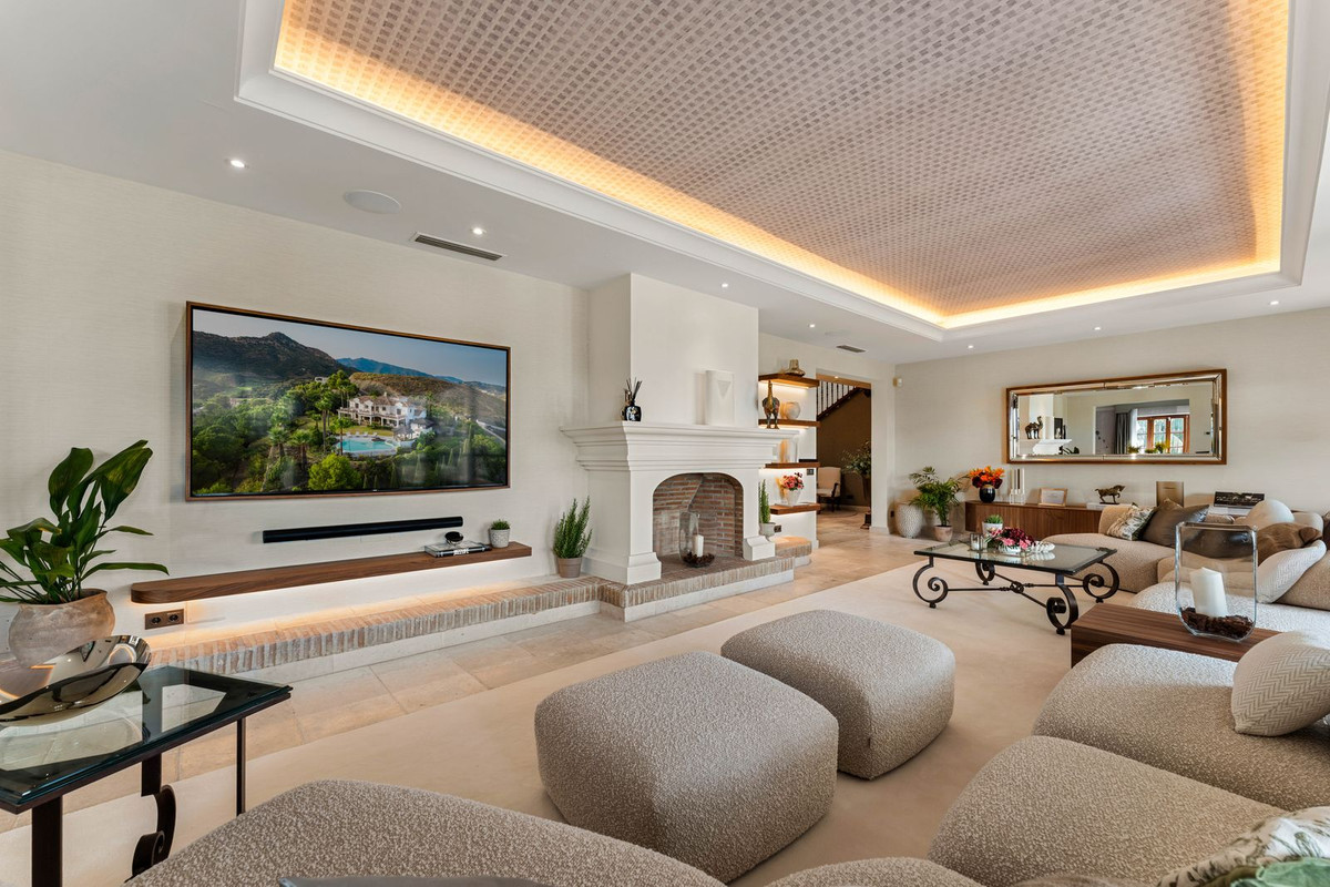 5 спални, 7 бани - Вила за продажба в Benahavis