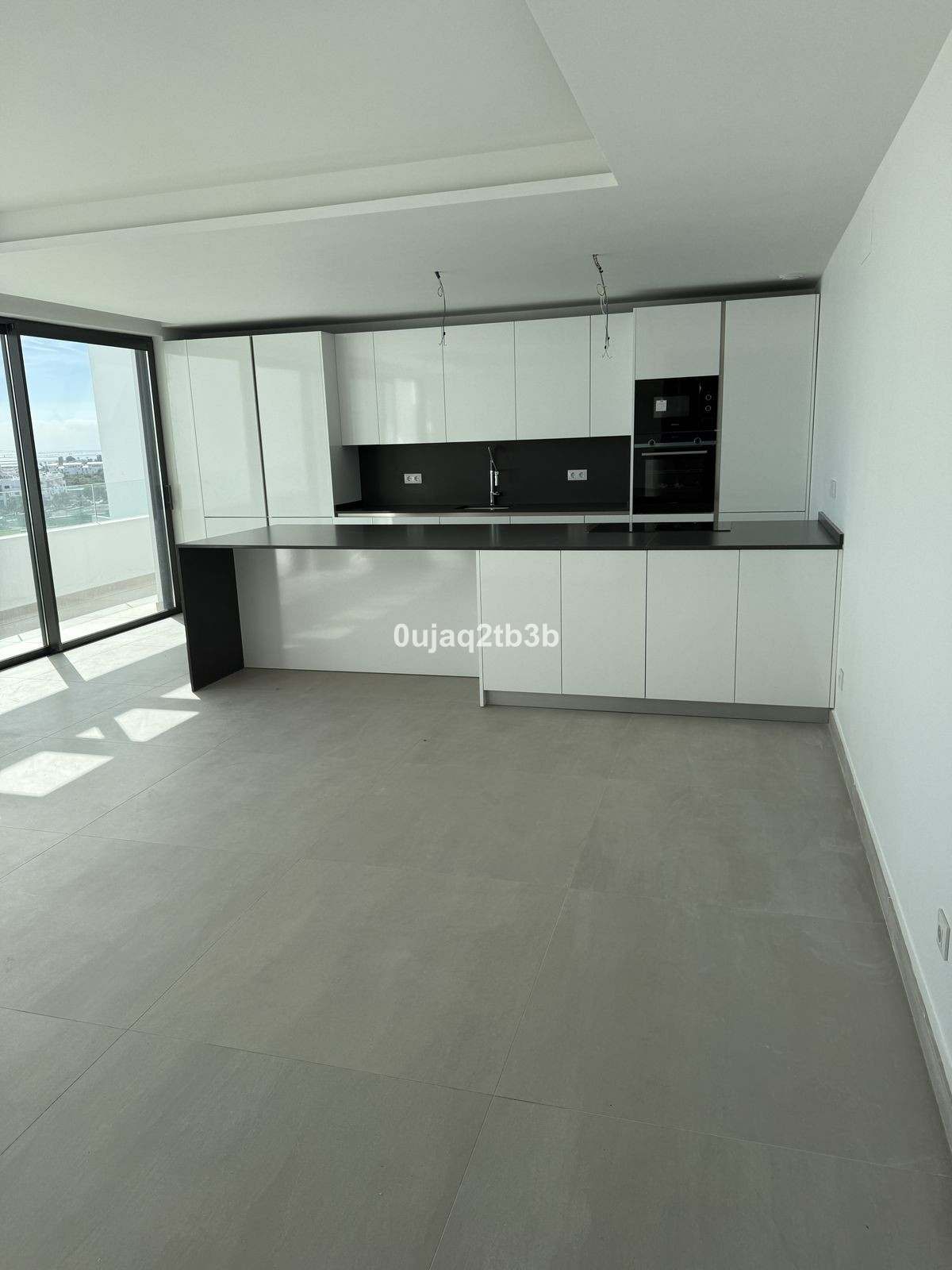 Ático de 2 Dormitorios en venta en Estepona