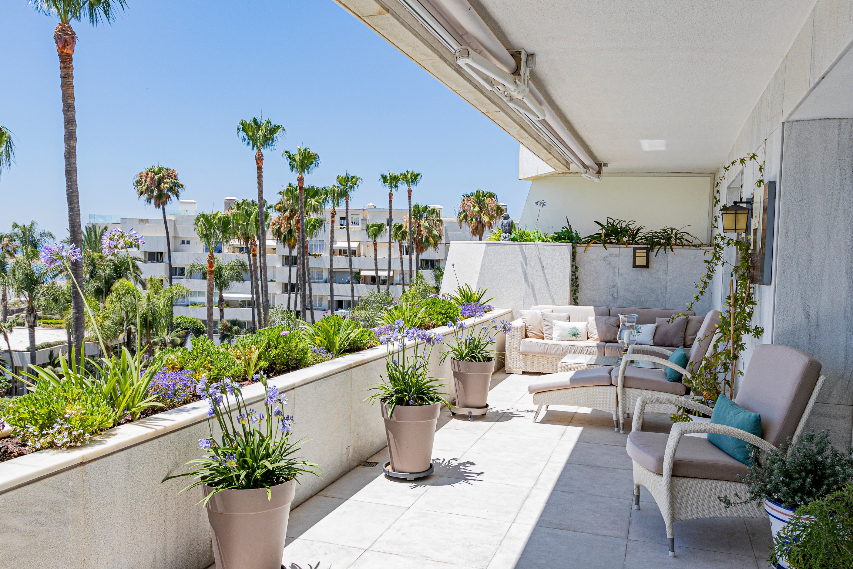 Ático de 3 Dormitorios y 4 Baños en venta en Puerto Banús, Marbella