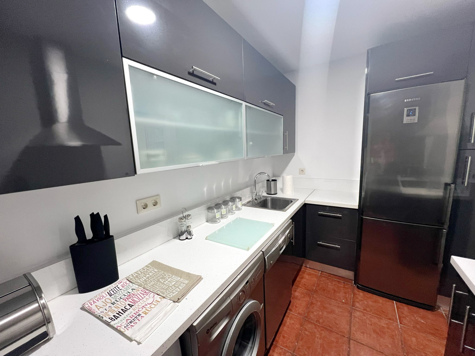 Piso de 4 Dormitorios y 3 Baños en venta en Marbella