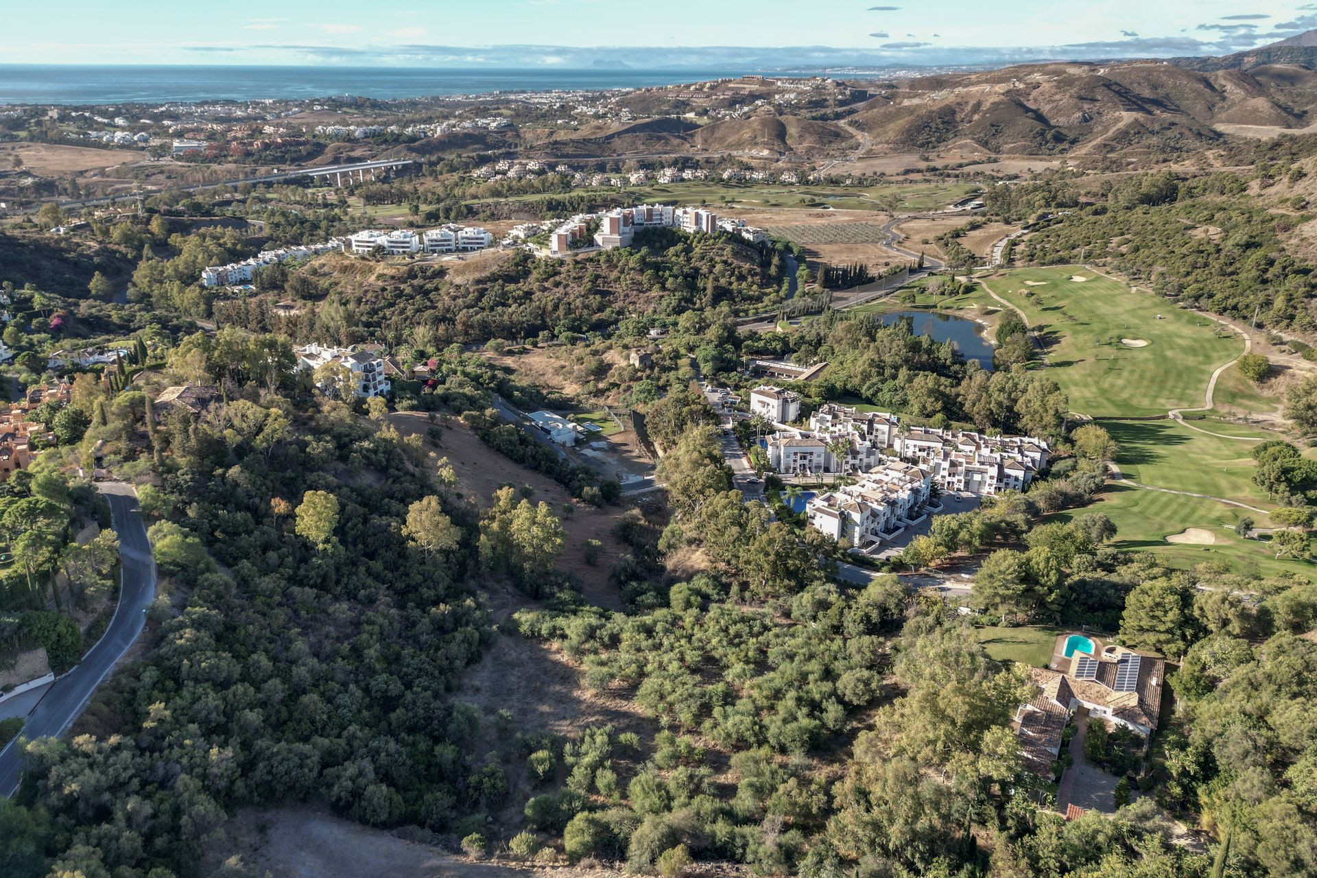 Terreno en venta en Los Almendros, Benahavís