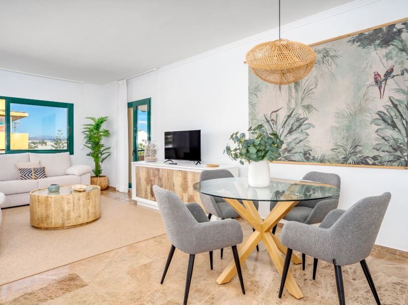 Piso de 3 Dormitorios y 3 Baños en venta en San Pedro de Alcántara