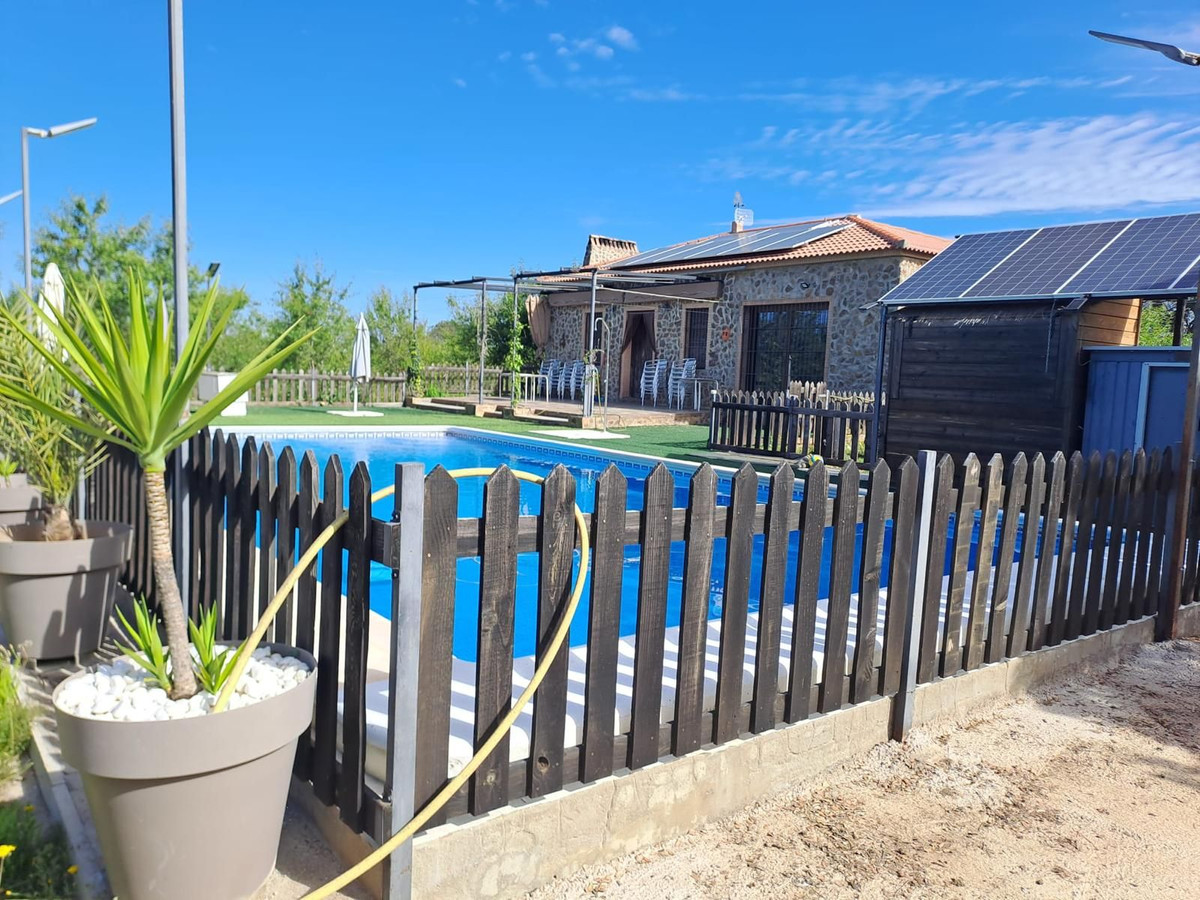 Finca de 3 Dormitorios en venta en Cumbres Mayores