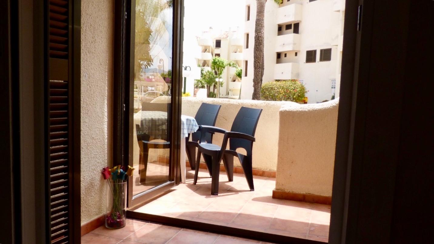Piso de 2 Dormitorios y 1 Baño en venta en Las Marinas, Dénia