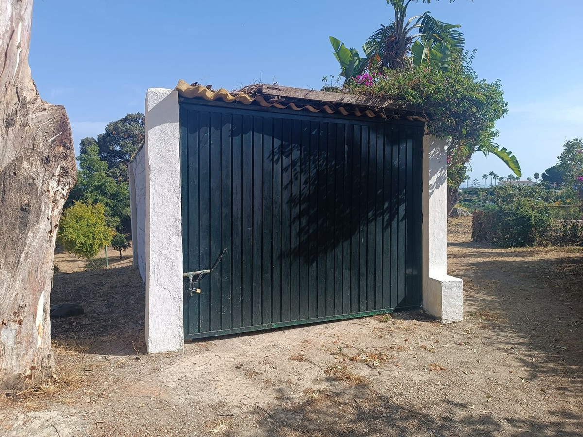 Finca de 1 Dormitorio en venta en Estepona