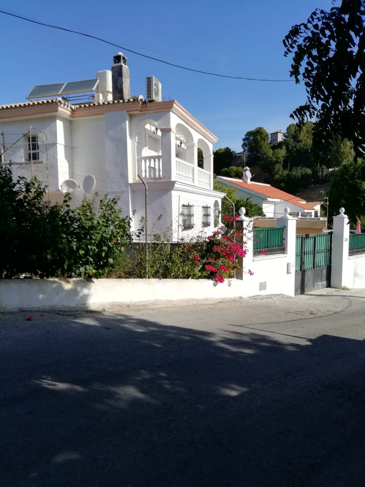 Casa de 2 Dormitorios y 3 Baños en venta en Torremolinos