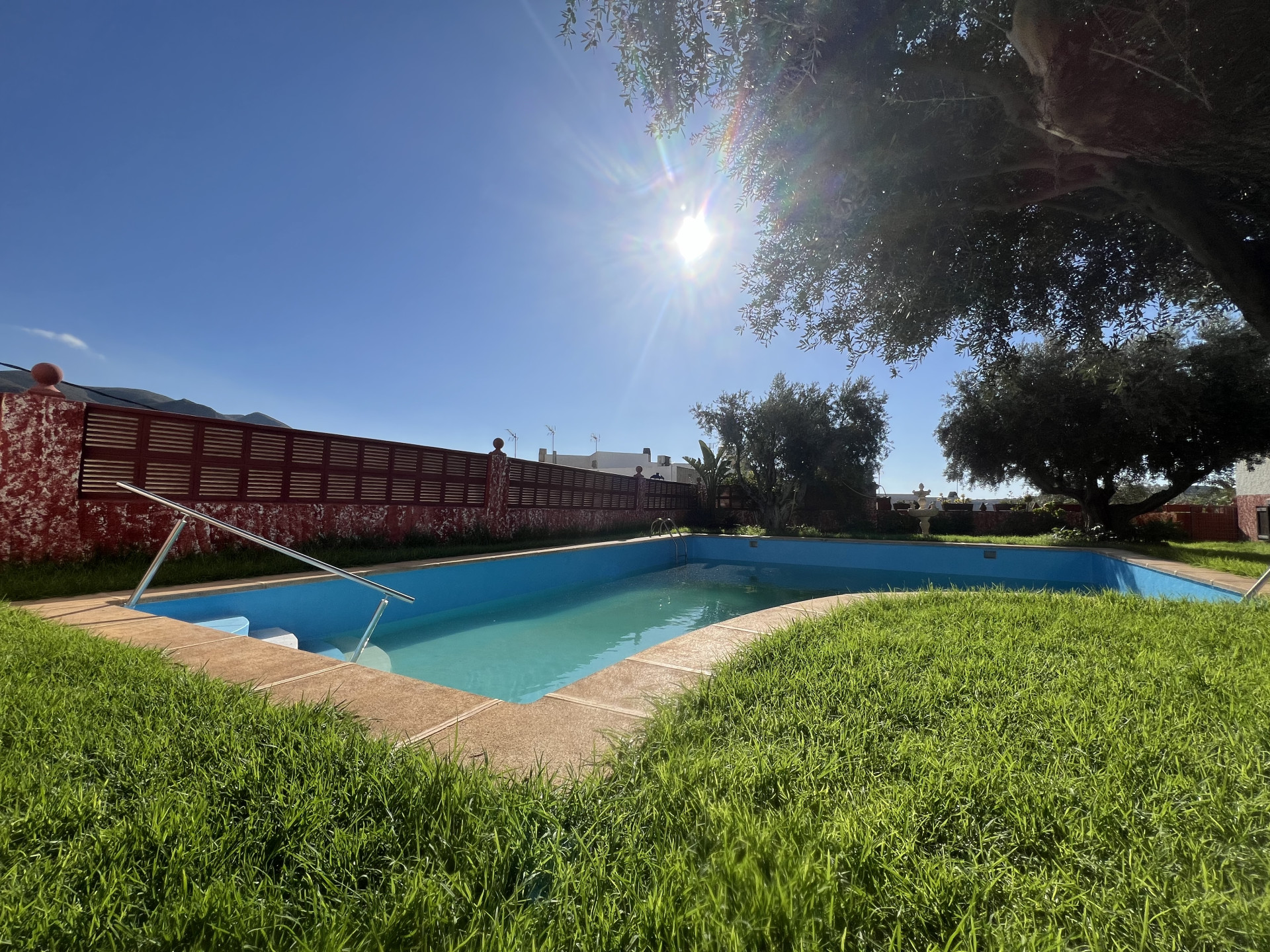 Casa de 6 Dormitorios en venta en Enix