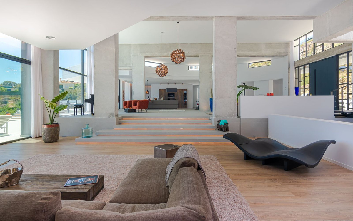 Casa de 6 Dormitorios en venta en El Paraíso