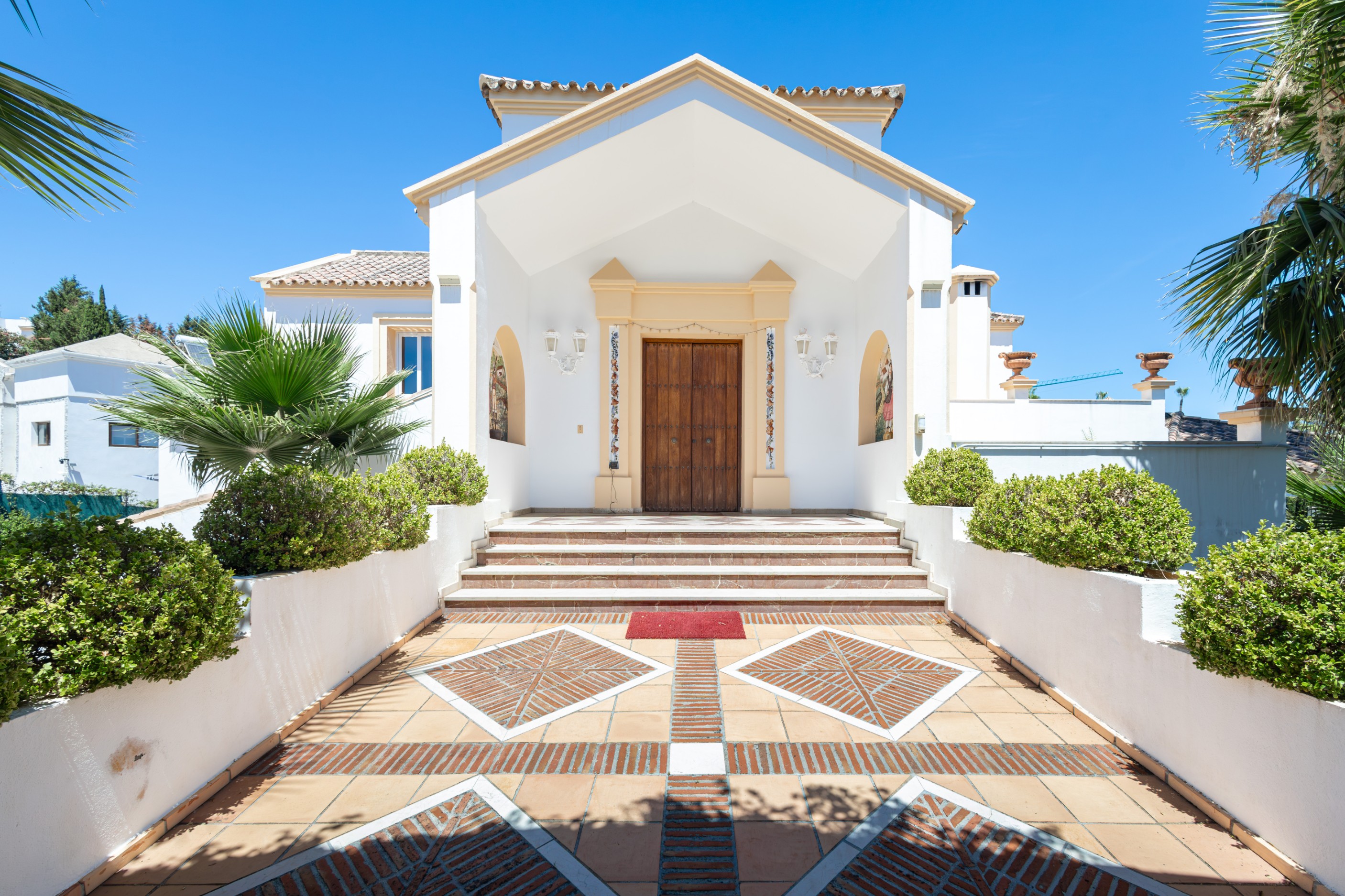 Casa de 7 Dormitorios y 5 Baños en venta en Cortes