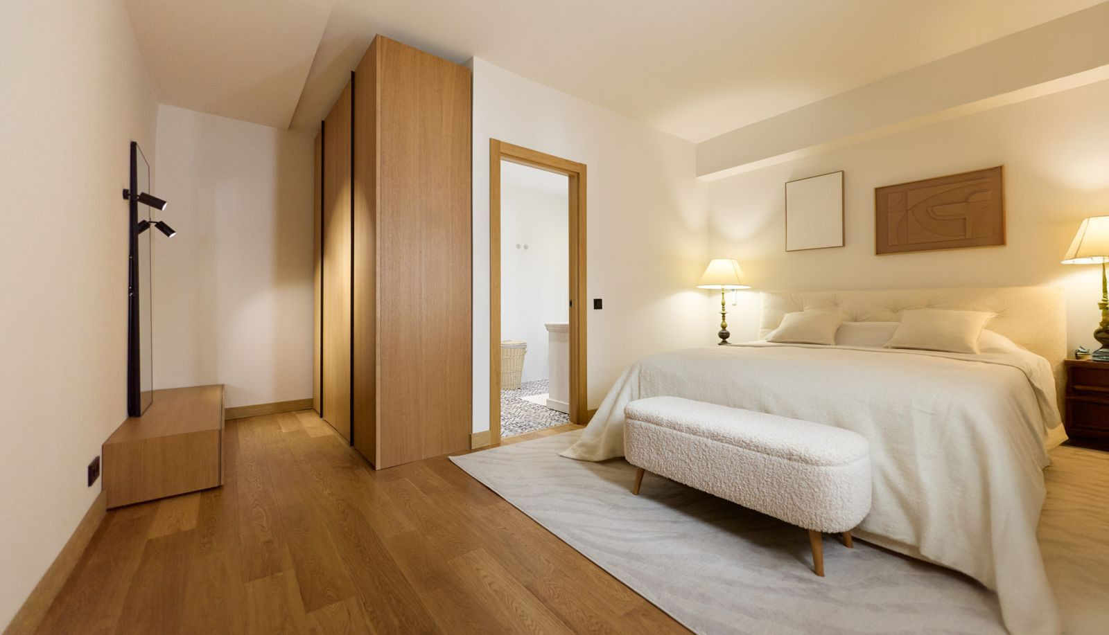 Piso de 2 Dormitorios y 2 Baños en venta en Puerto Banús, Marbella