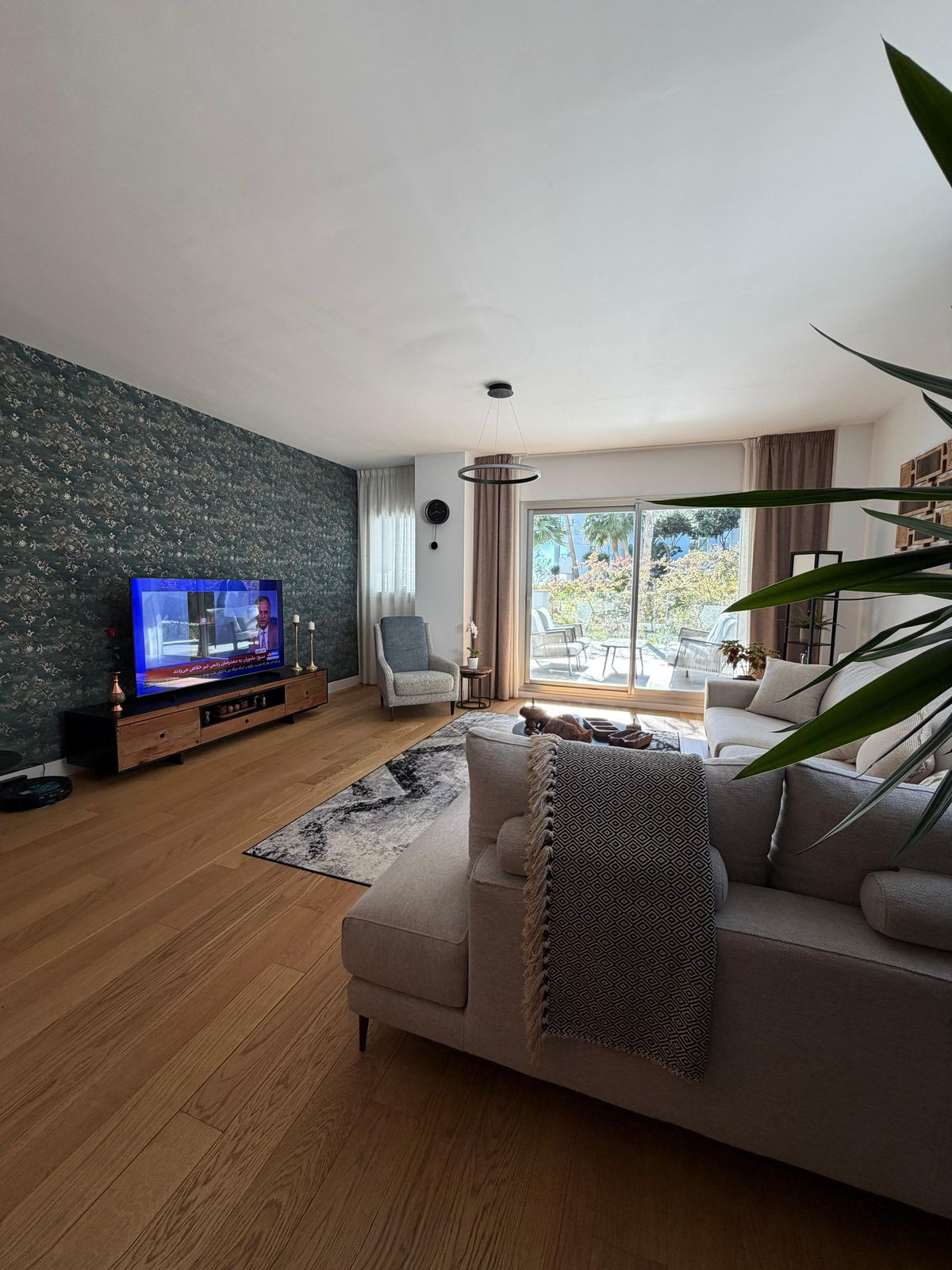 Piso de 2 Dormitorios y 2 Baños en venta en Mijas
