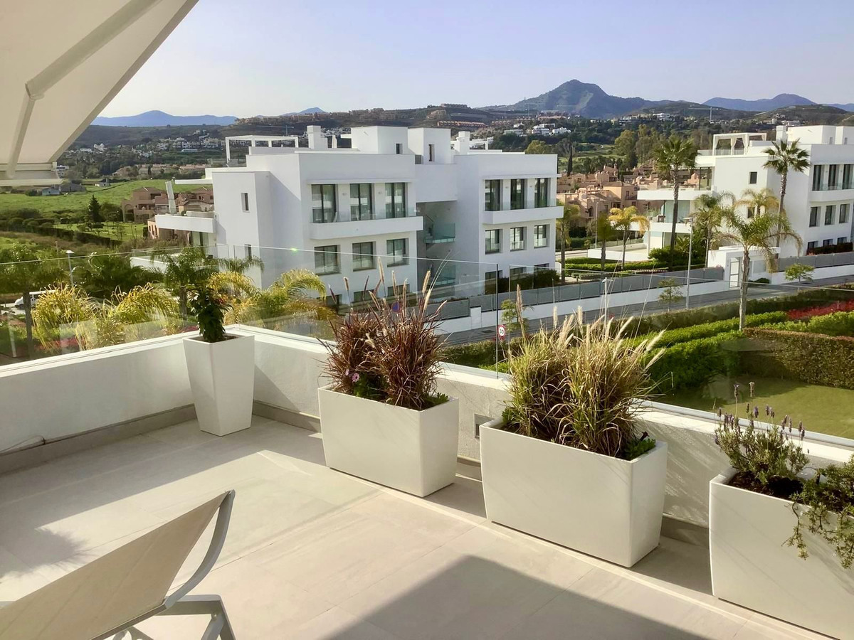 Piso de 3 Dormitorios en venta en Estepona