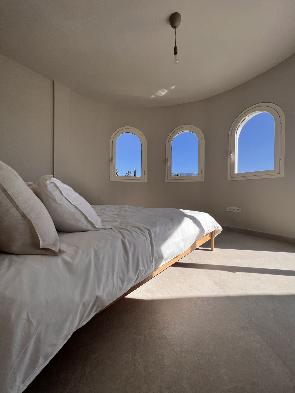 Casa de 7 Dormitorios en venta en La Cala de Mijas