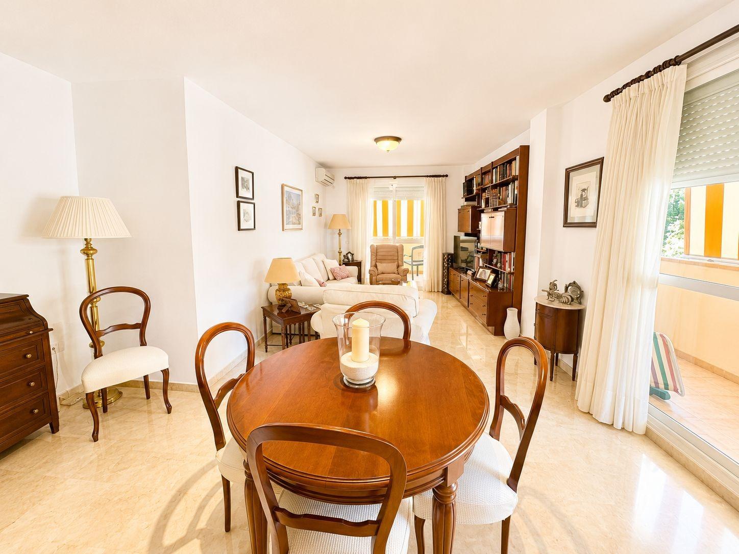 Piso de 3 Dormitorios en venta en Fuengirola